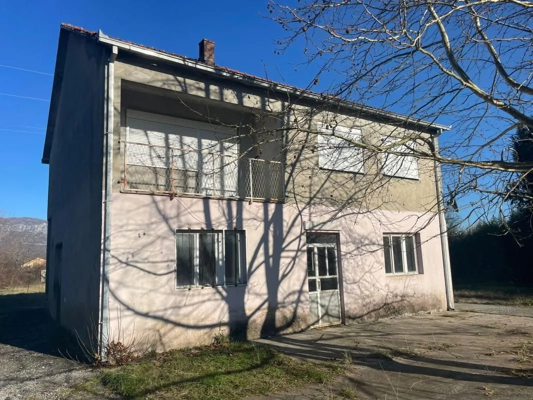 Prodaja, kuća, 208m², Kosić, Danilovgrad