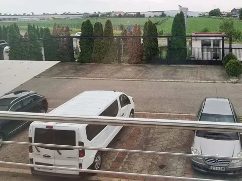 Sale, office space, 4300m², Nova Pazova, Stara Pazova - image 14