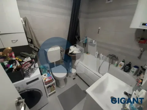 Prodaja, dvosoban stan, 58m², Karaburma, Palilula Sve Podlokacije - image 10