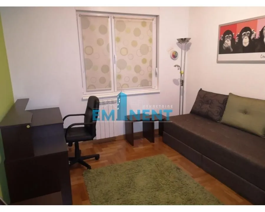 Rent, three bedroom apartment, 72m², Đeram Pijaca, Beograd