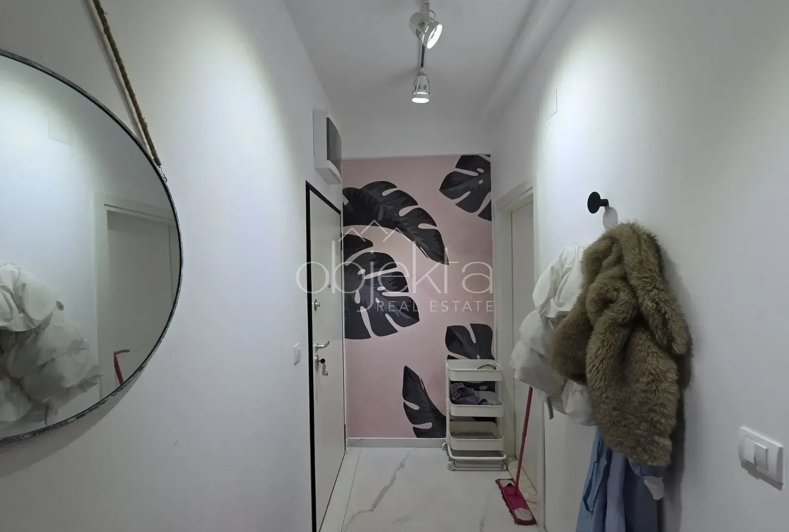 Sale, apartment, 41m², Tivat, Crna Gora