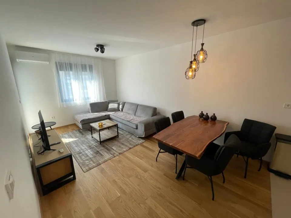 Rent, one bedroom apartment, 45m², Podgorica, Crna Gora