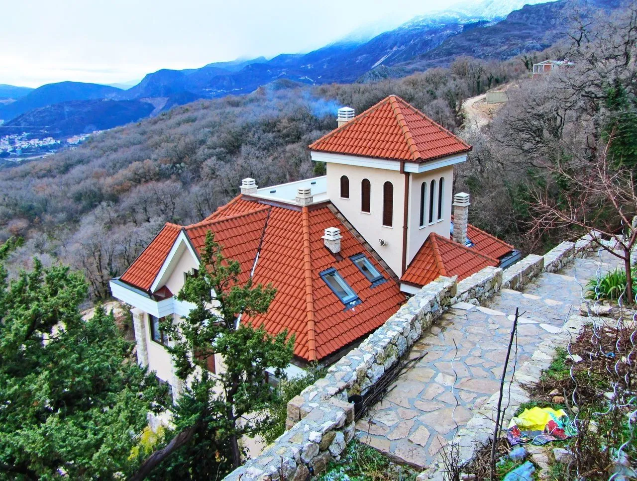 Prodaja, kuća, 392m², Tudorovići, Budva