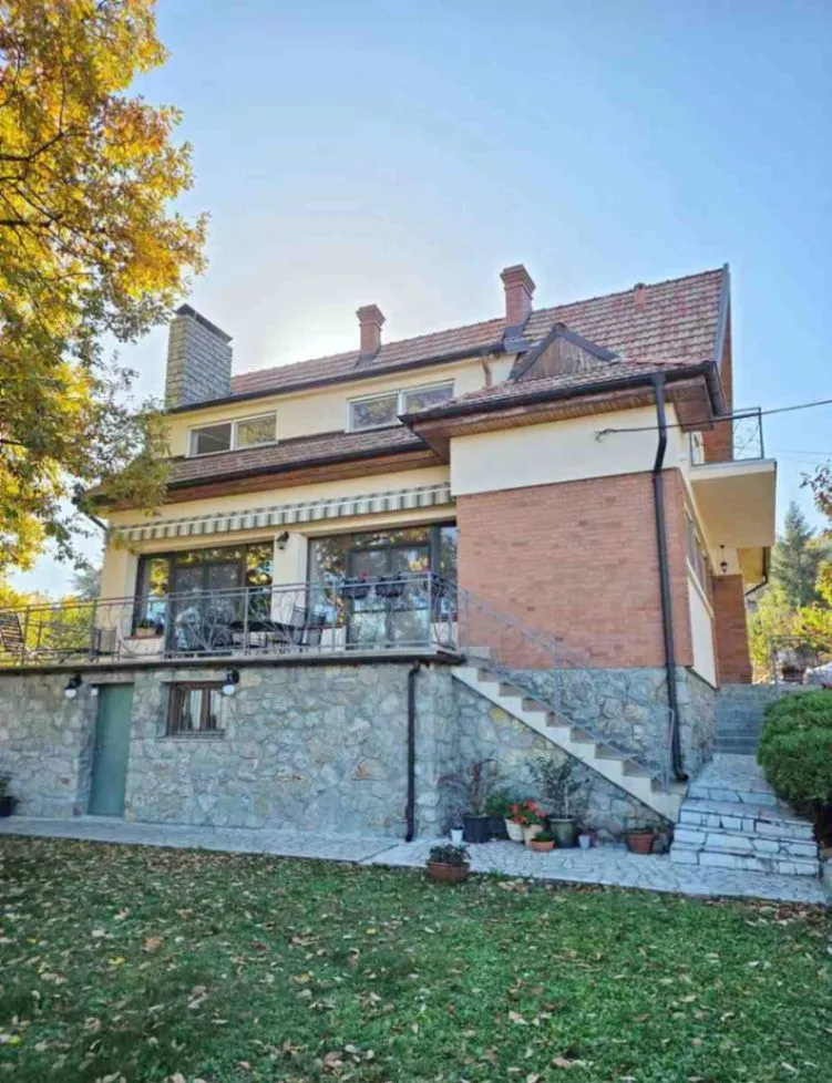 Sale, house, 220m², Vrčin, Grocka