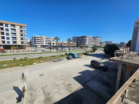 Izdavanje, poslovni prostor, 380m², Ulcinj, Crna Gora - image 4
