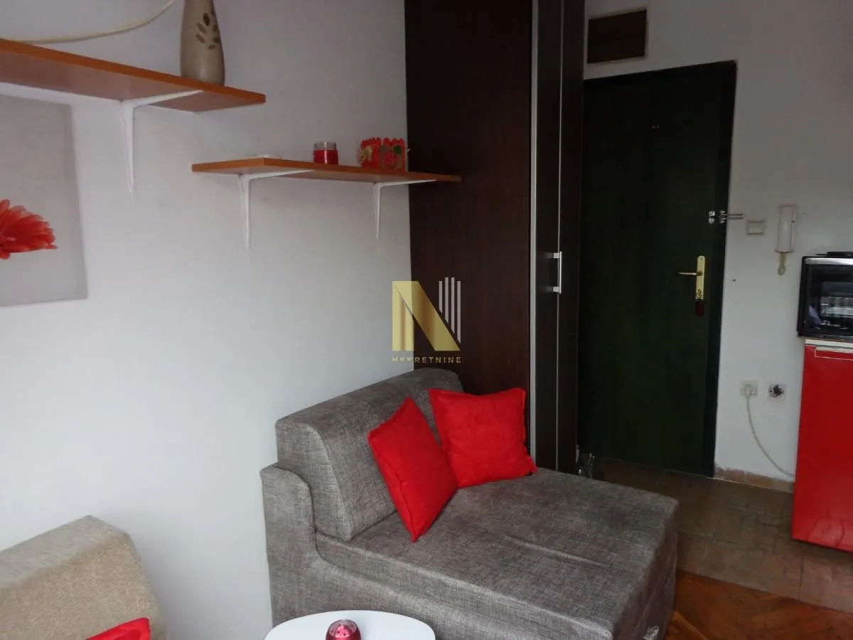 Rent, studio apartment, 16m², Centar, Novi Sad