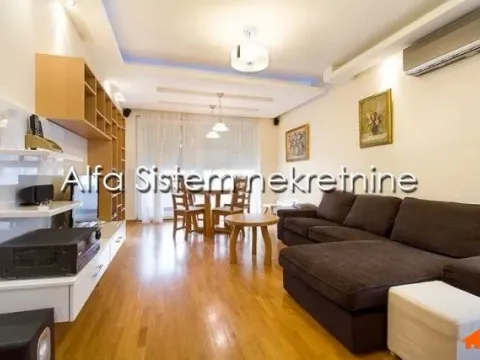 Izdavanje, trosoban stan, 107m², Novi Beograd Blok 67, Novi Beograd Sve Podlokacije - image 2