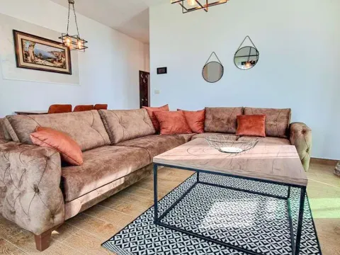 Sale, two bedroom apartment, 72m², Budva, Crna Gora - image 5