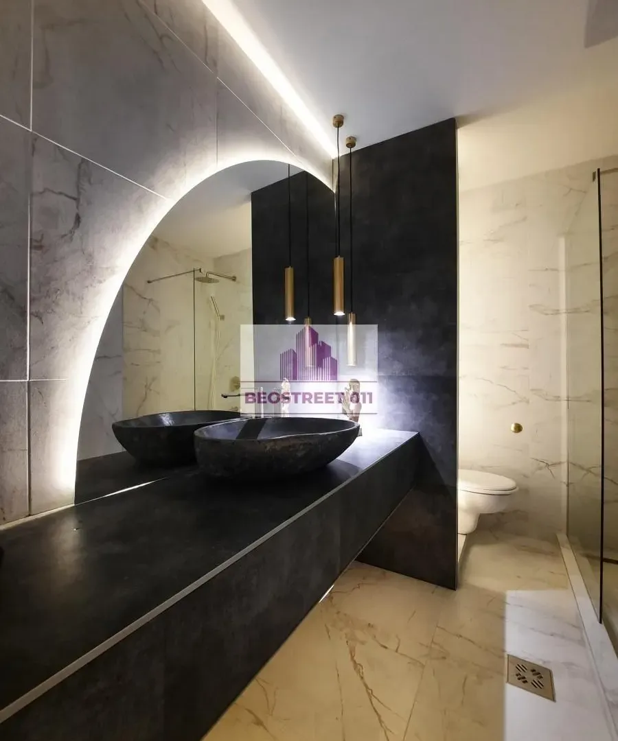Prodaja, trosoban stan, 83m², Južni Bulevar, Vračar Sve Podlokacije