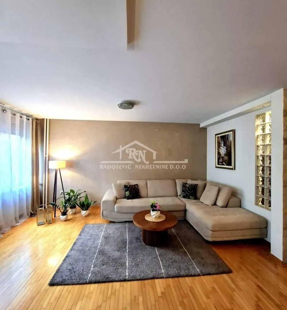 Prodaja, trosoban stan, 77m², Banjica, Voždovac Sve Podlokacije