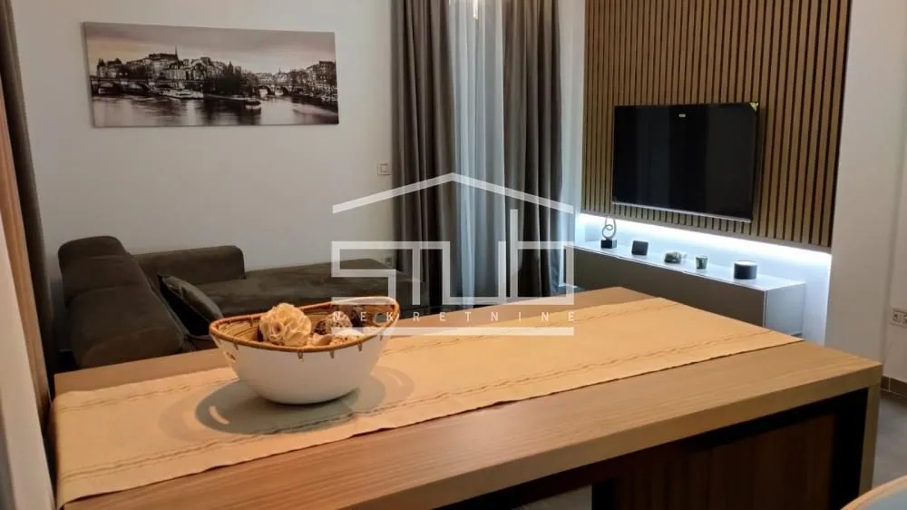 Rent, two bedroom apartment, 47m², Voždovac Sve Podlokacije, Beograd