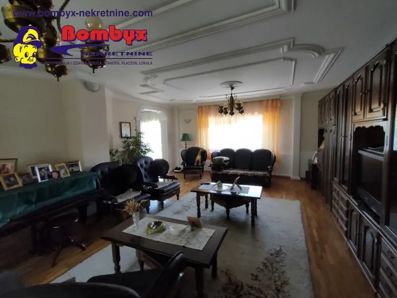 Prodaja, kuća, 330m², Sremska Kamenica, Petrovaradin