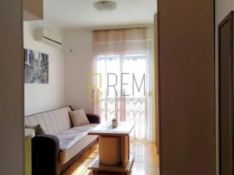 Prodaja, garsonjera, 19m², Podgorica, Crna Gora - image 5