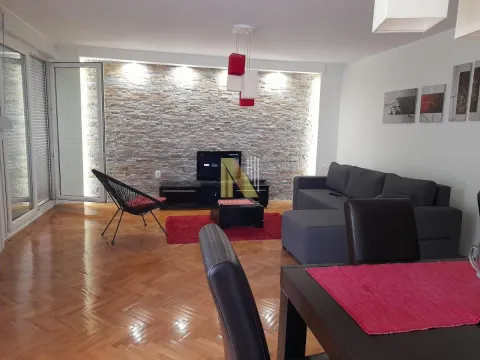 Izdavanje, trosoban stan, 76m², Liman 3, Novi Sad Sve Podlokacije - image 3