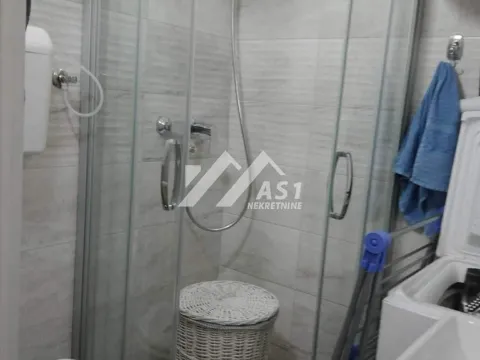 Prodaja, jednosoban stan, 35m², Detelinara, Novi Sad Sve Podlokacije - image 9