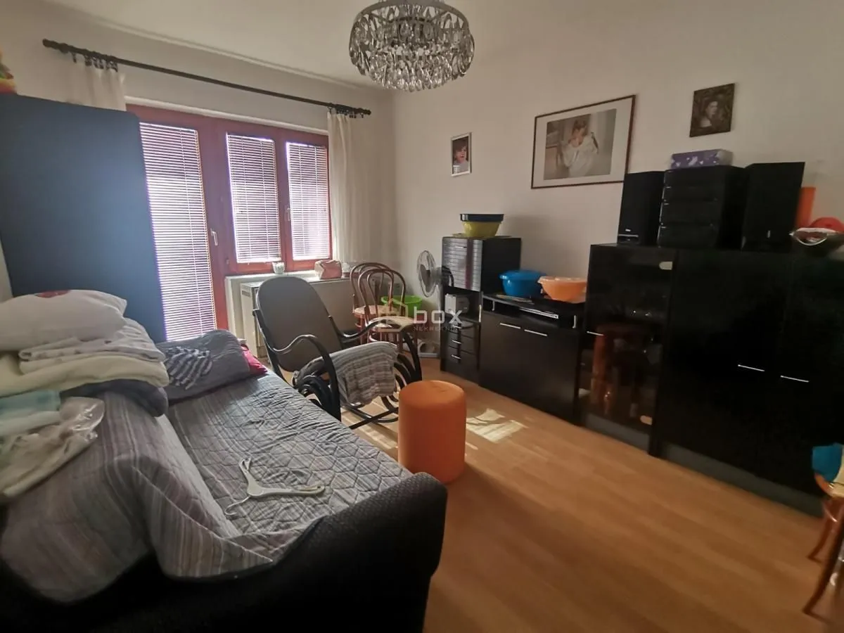 Izdavanje, dvosoban stan, 56m², Palilula, Niš