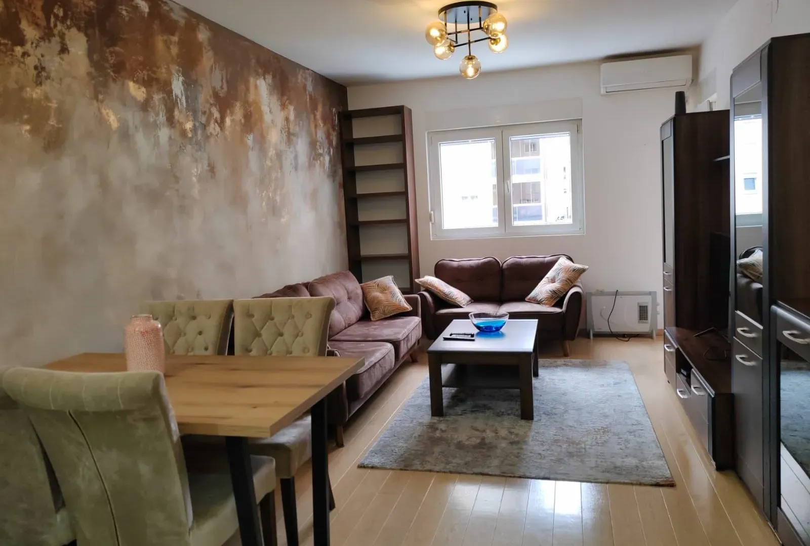 Rent, two bedroom apartment, 70m², City Kvart, Podgorica