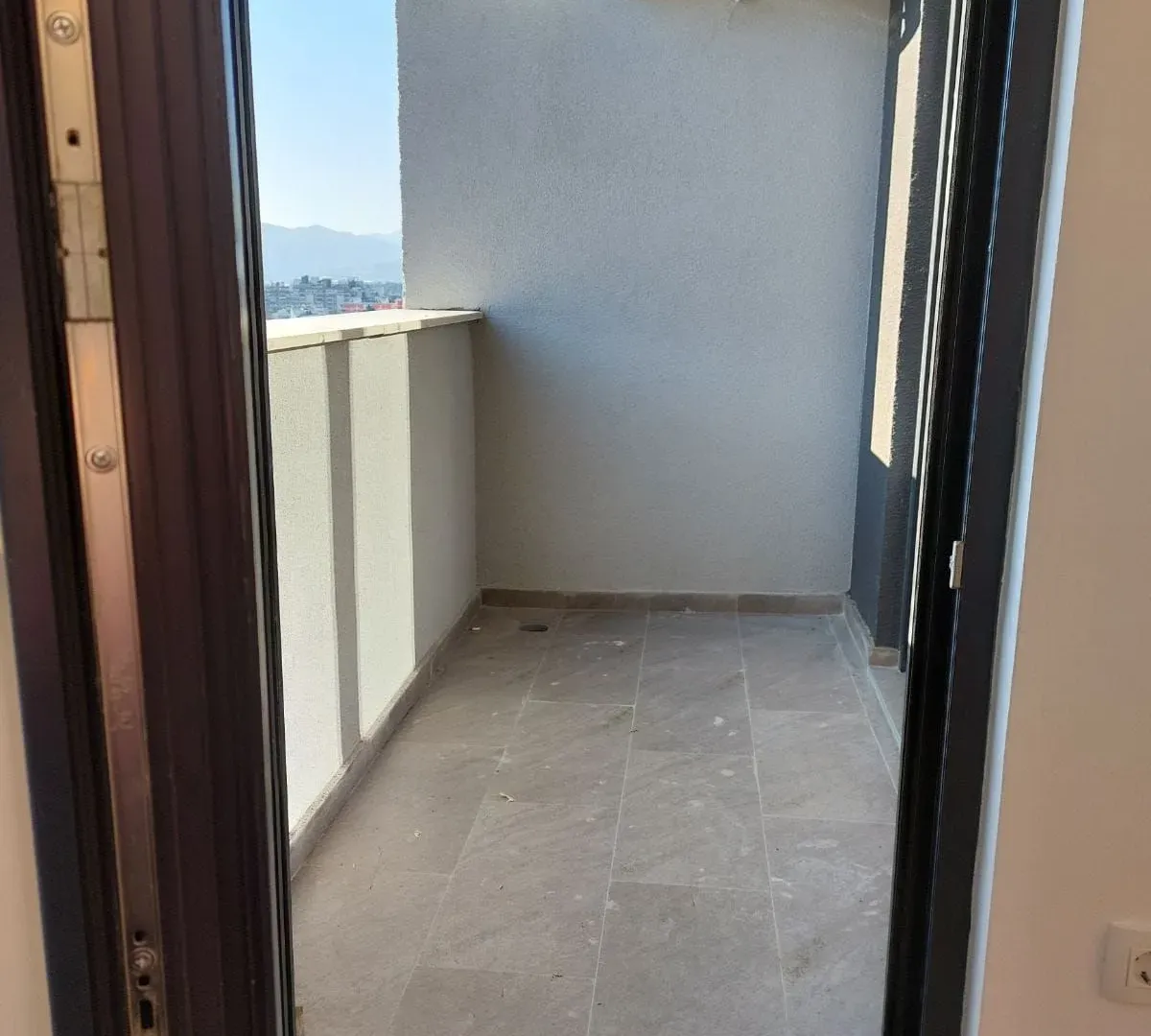 Prodaja, jednosoban stan, 41m², Stari Aerodrom, Podgorica