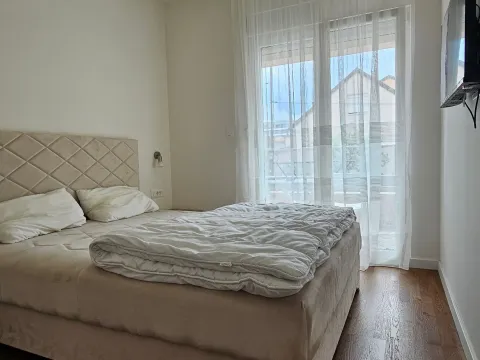 Rent, one bedroom apartment, 45m², Stari Aerodrom, Podgorica - image 7