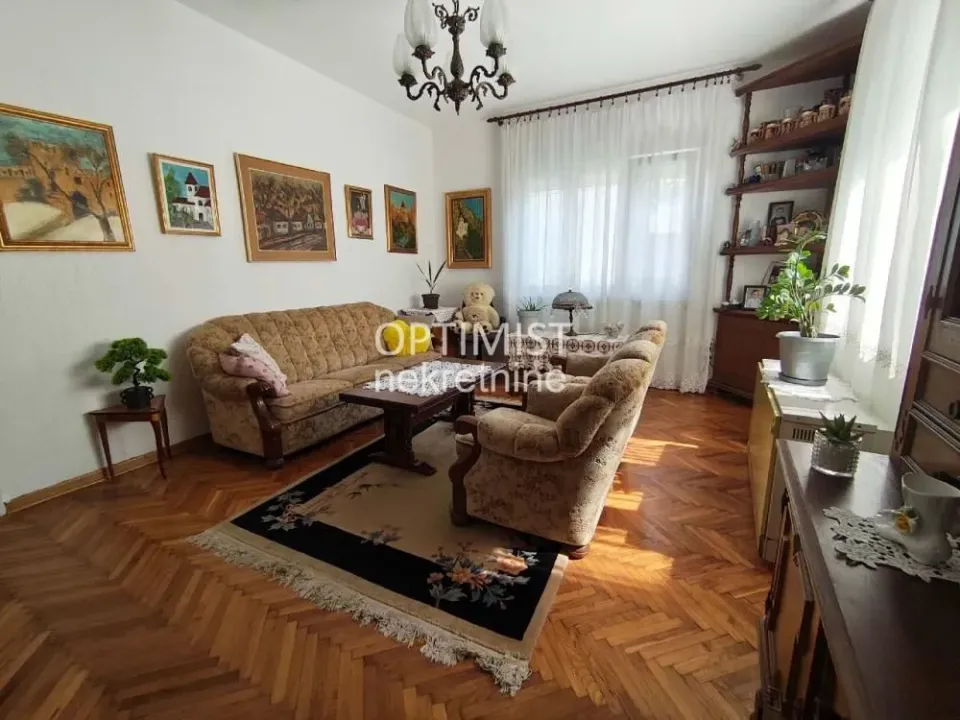 Sale, two bedroom apartment, 67m², Senjak, Beograd