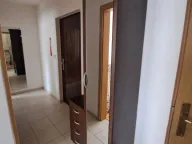 Izdavanje, dvosoban stan, 50m², Stari Aerodrom, Podgorica - image 7