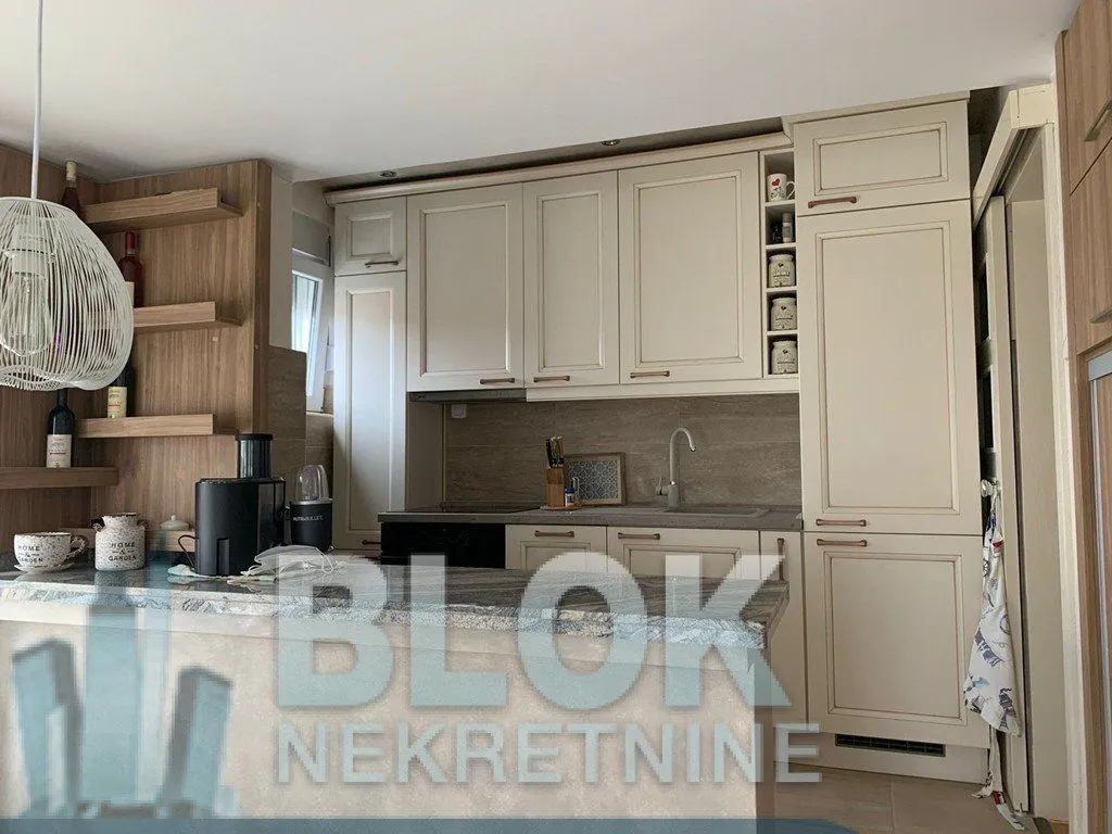 Izdavanje, dvosoban stan, 74m², Zabjelo, Podgorica