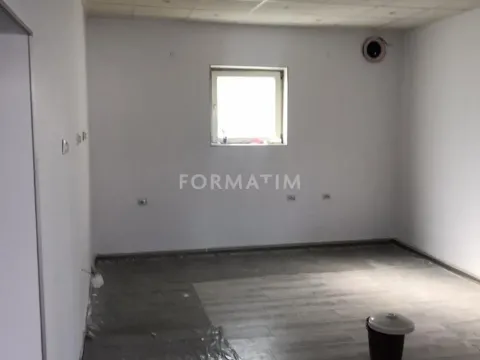 Rent, office space, 85m², Kanarevo Brdo, Beograd - image 6