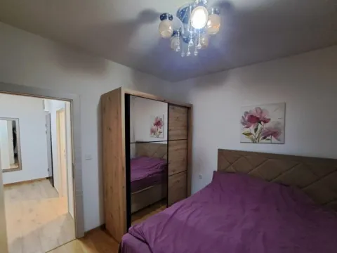 Izdavanje, dvosoban stan, 60m², Centar, Podgorica - image 7