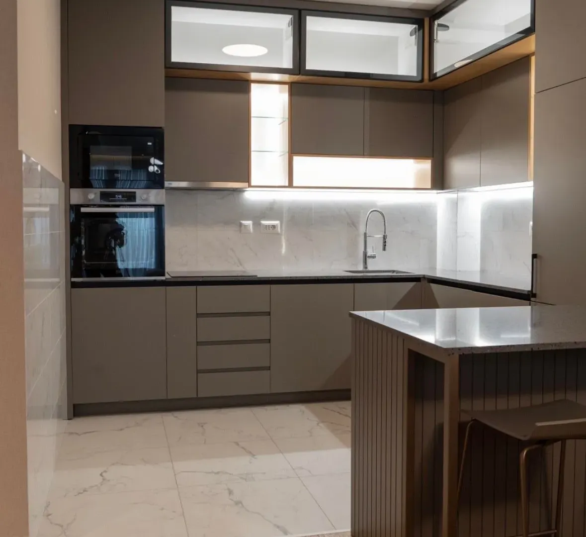 Izdavanje, jednosoban stan, 61m², Podgorica, Crna Gora