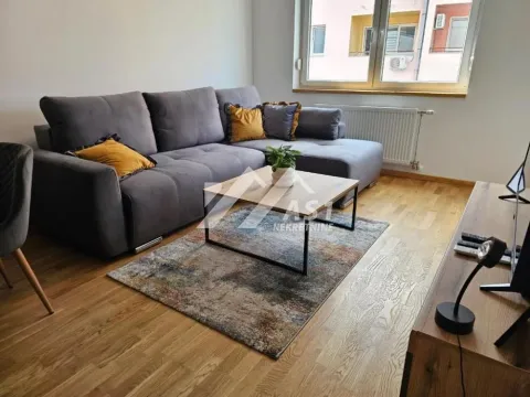 Izdavanje, jednosoban stan, 37m², Novi Sad Sve Podlokacije, Novi Sad