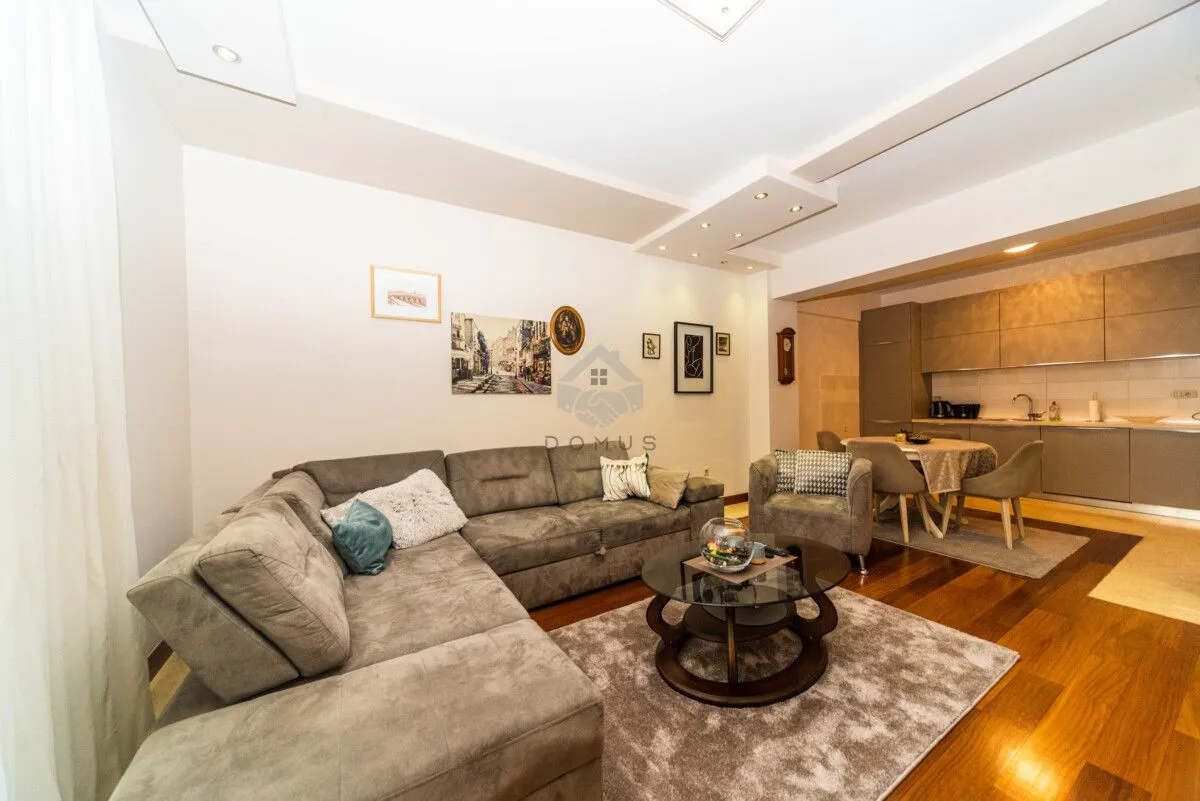 Rent, two bedroom apartment, 76m², Centar, Podgorica