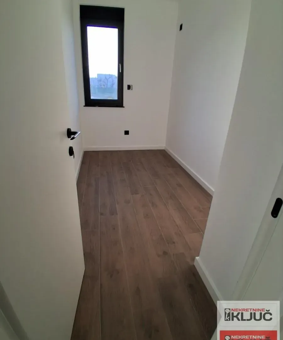 Prodaja, dvosoban stan, 50m², Telep, Novi Sad Sve Podlokacije
