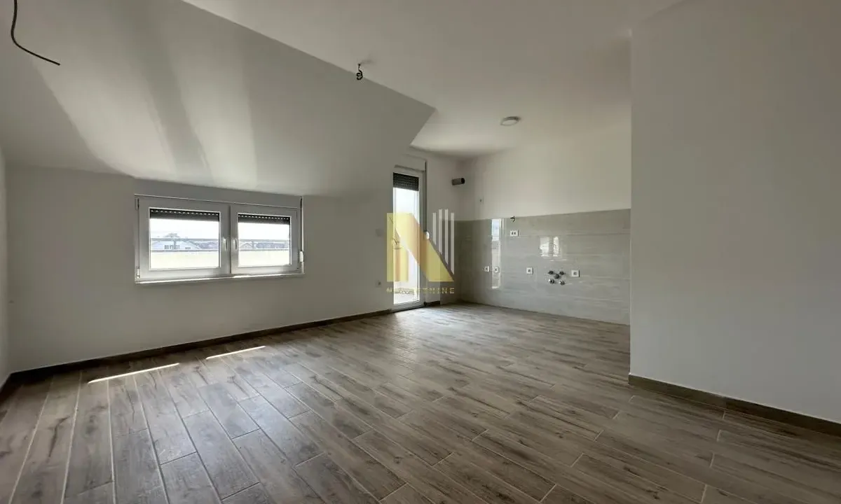 Sale, four bedroom apartment, 86m², Veternička rampa, Novi Sad Sve Podlokacije