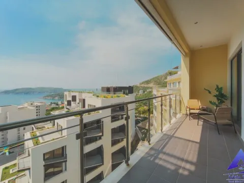 Rent, two bedroom apartment, 74m², Bečići, Budva - image 6