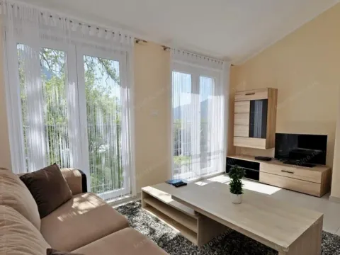 Prodaja, dvosoban stan, 73m², Orahovac, Kotor - image 2