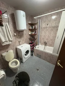 Rent, two bedroom apartment, 113m², Stari Aerodrom, Podgorica - image 7