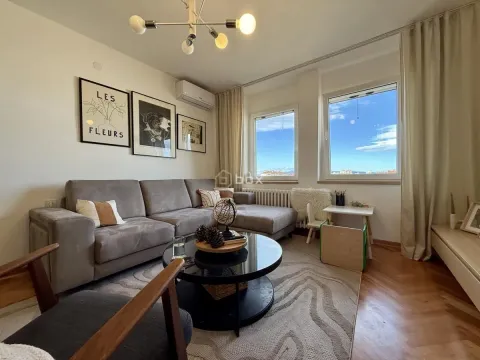 Sale, two bedroom apartment, 61m², Bulevar, Niš - image 4