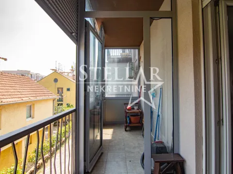 Rent, two bedroom apartment, 56m², City Kvart, Podgorica - image 11