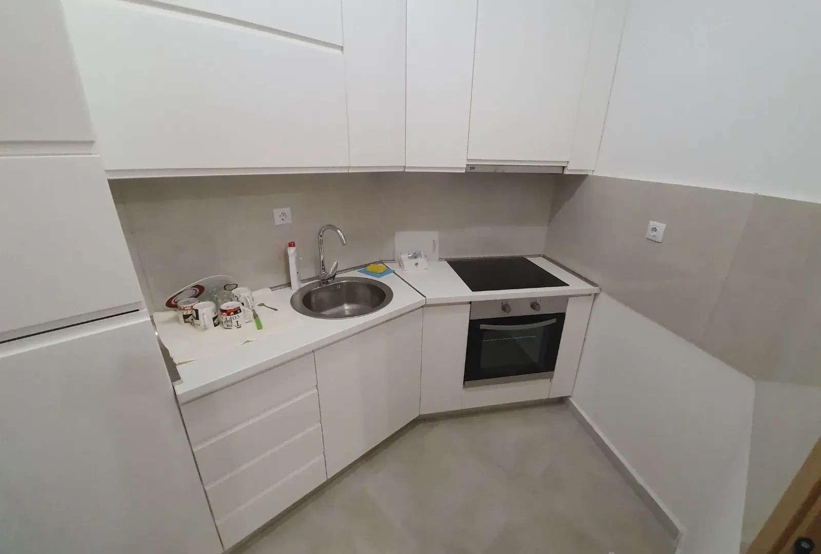 Rent, one bedroom apartment, 48m², Bečići, Budva