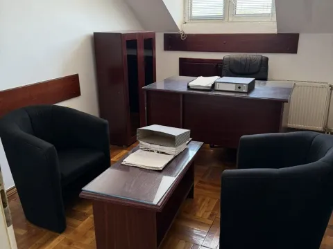 Rent, office space, 150m², Centar, Podgorica - image 2