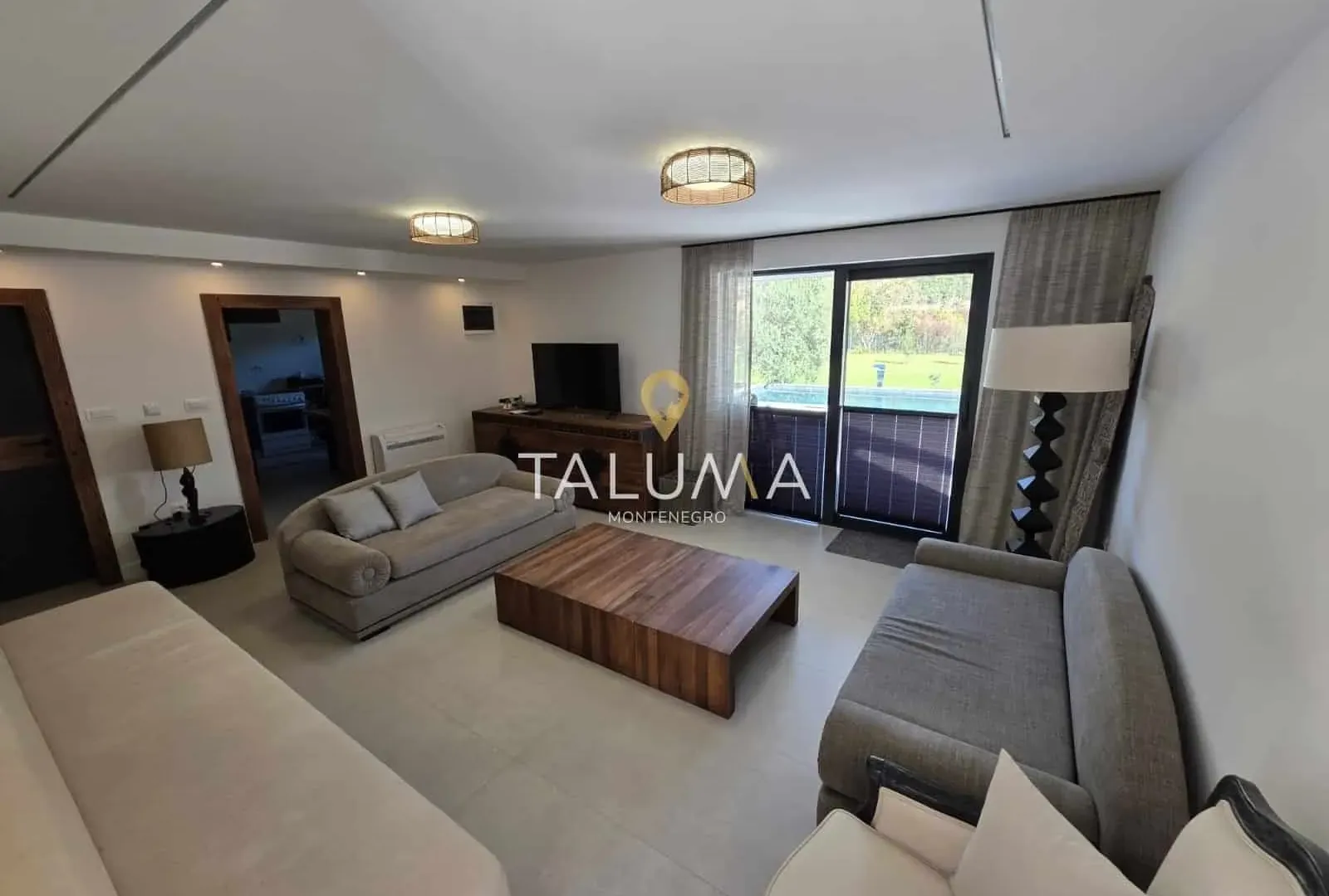 Prodaja, kuća, 160m², Lastva Grbaljska, Kotor