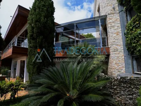 Prodaja, ugostiteljski objekat, 435m², Bečići, Budva - image 17
