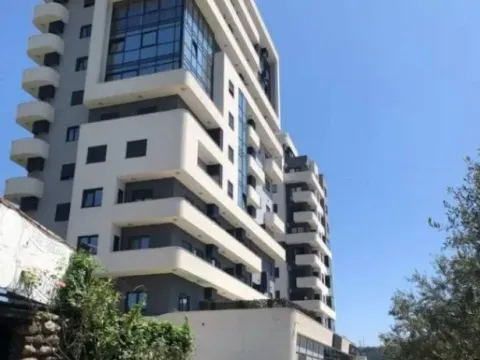 Sale, one bedroom apartment, 52m², Centar, Bar