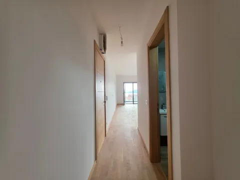 Sale, one bedroom apartment, 43m², Bečići, Budva - image 22