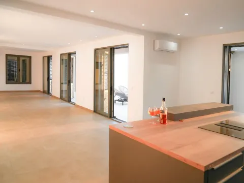 Sale, house, 420m², Blizikuće, Budva - image 9