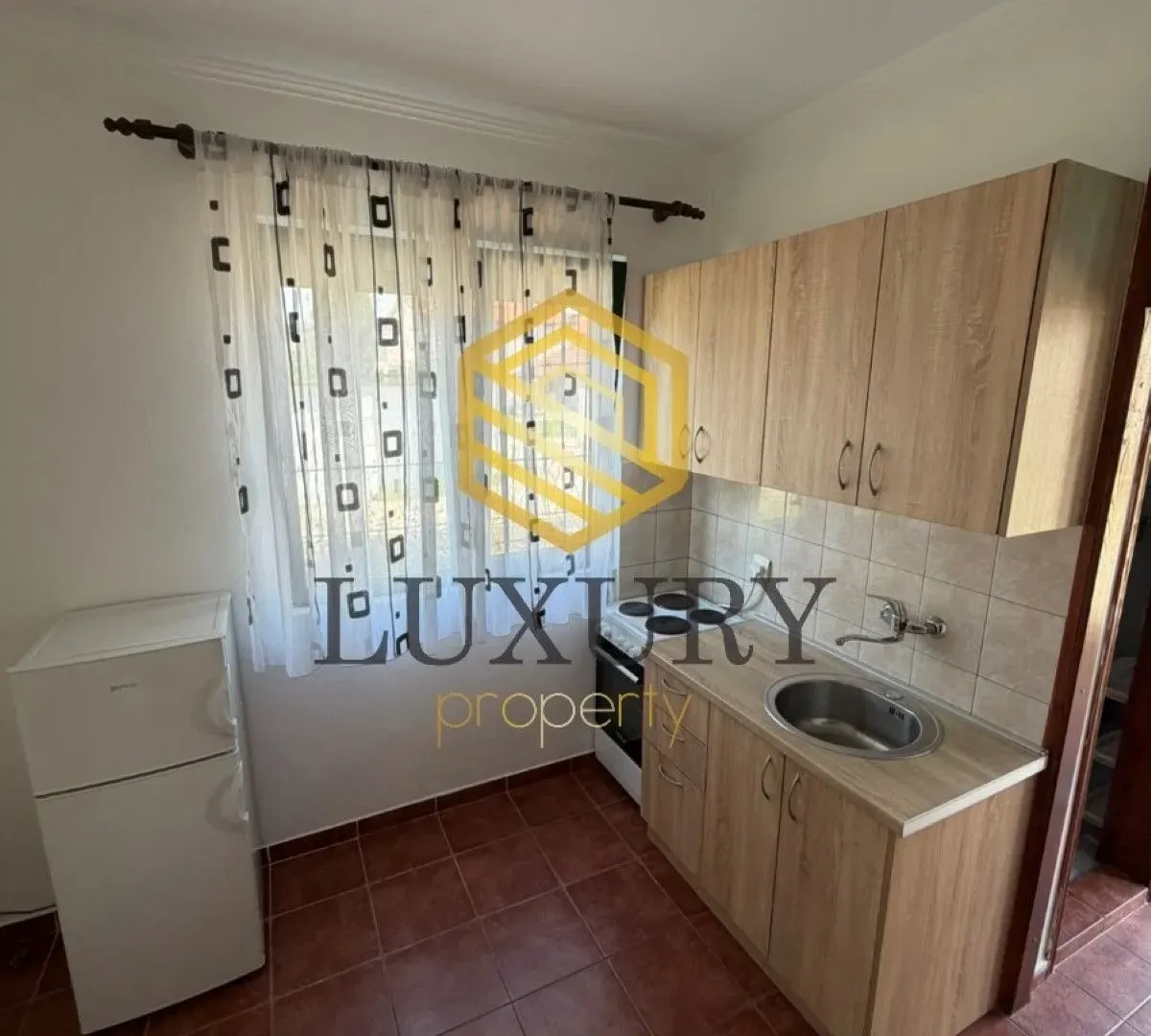 Rent, one bedroom apartment, 43m², Zlatica, Podgorica