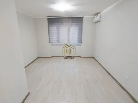 Rent, office space, 45m², Preko Morače, Podgorica