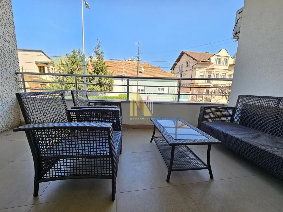 Izdavanje, trosoban stan, 78m², Sajmište, Novi Sad