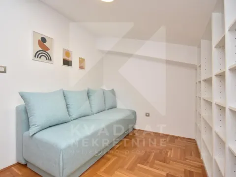 Rent, two bedroom apartment, 71m², Stari Aerodrom, Podgorica - image 9