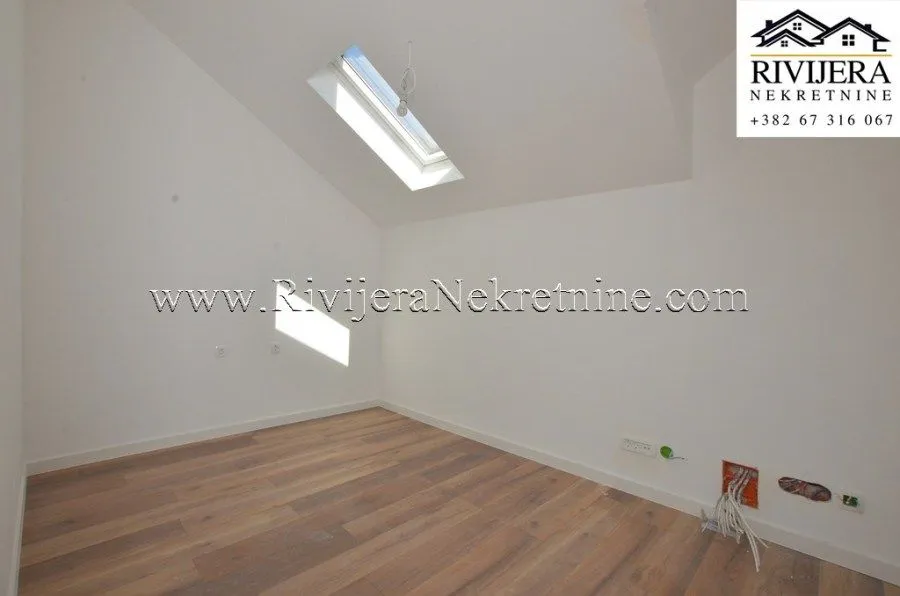 Prodaja, dvosoban stan, 96m², Đenovići, Herceg Novi